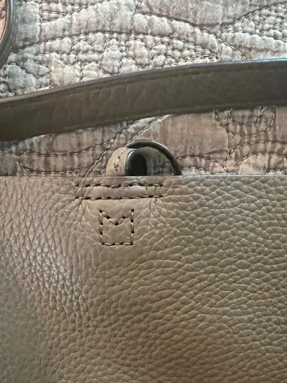 Michael Kors Olive Junie Pebbled Leather Unlined Hobo Bag NWOT with Dust Cover - Picture 6 of 9
